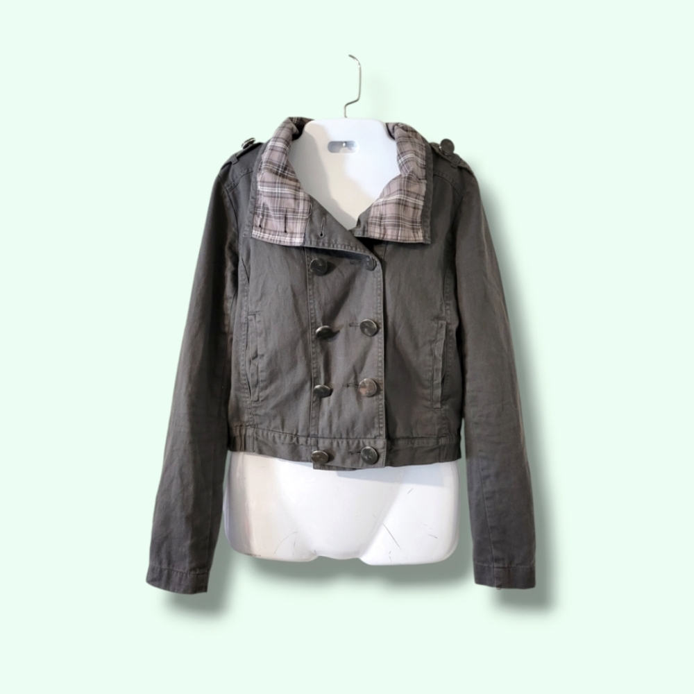 Sound & Matter | Cute Casual Gray Double-Breasted Short Jacket (SIZE M)